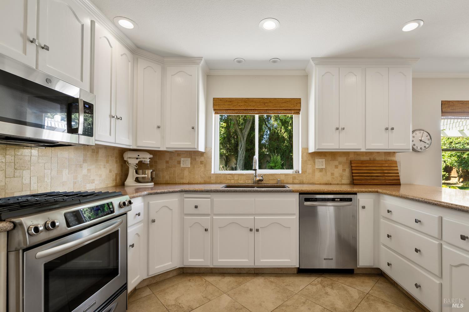 1370 Estates Drive Dixon CA 95620