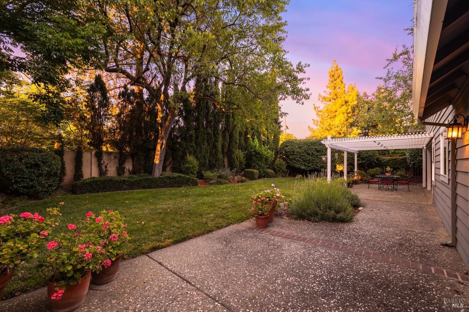 1370 Estates Drive Dixon CA 95620