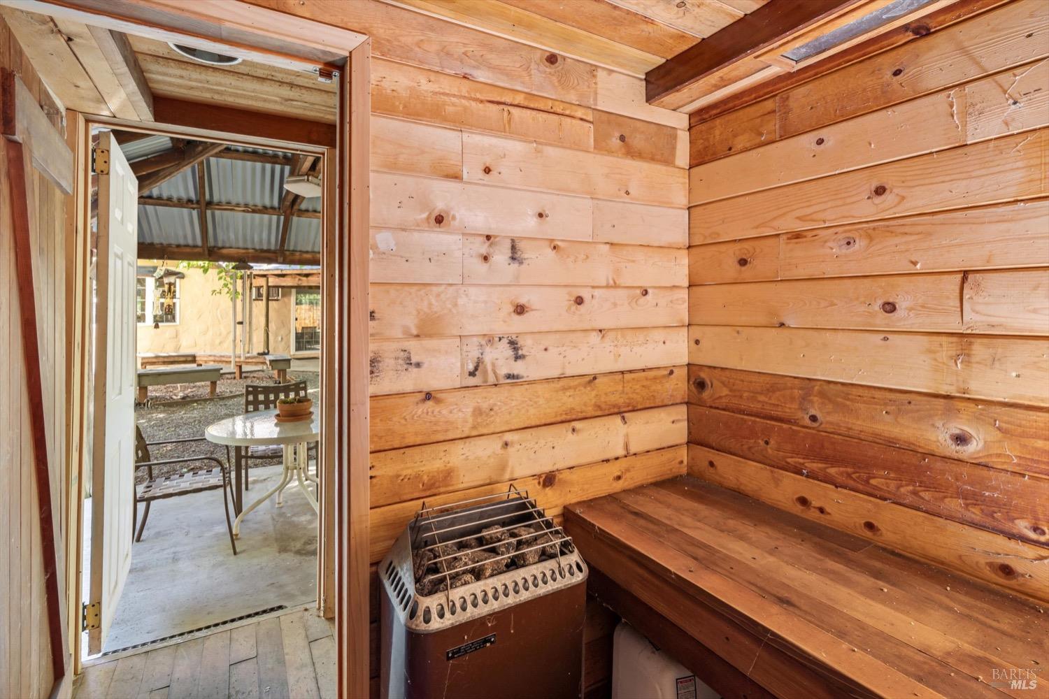 24800 Mendocino Pass Road Covelo CA 95428