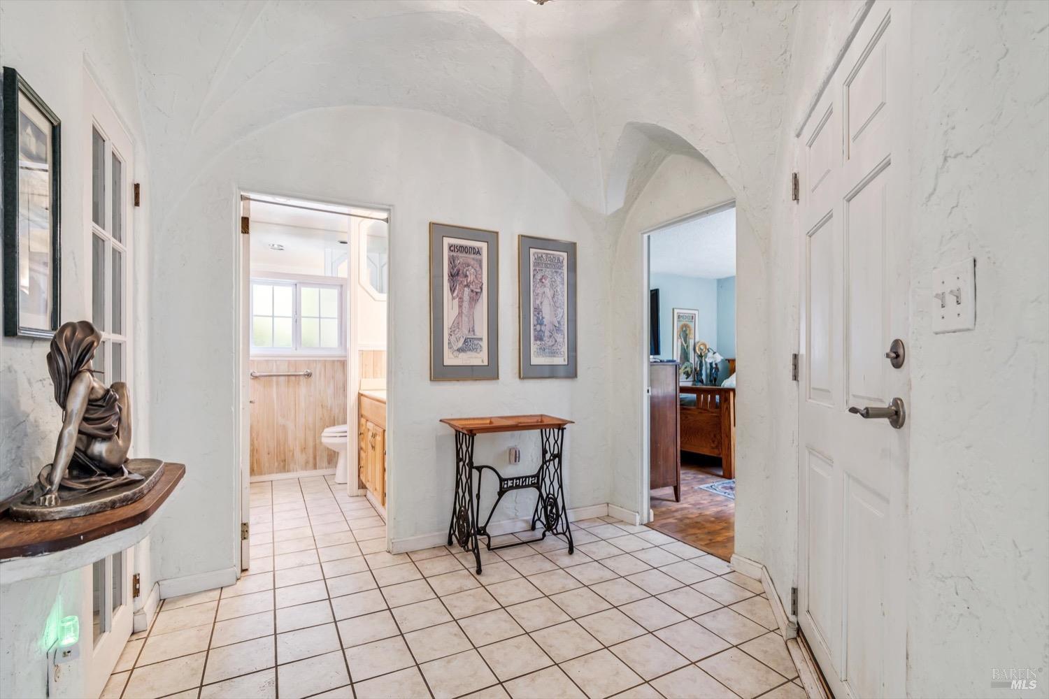 24800 Mendocino Pass Road Covelo CA 95428