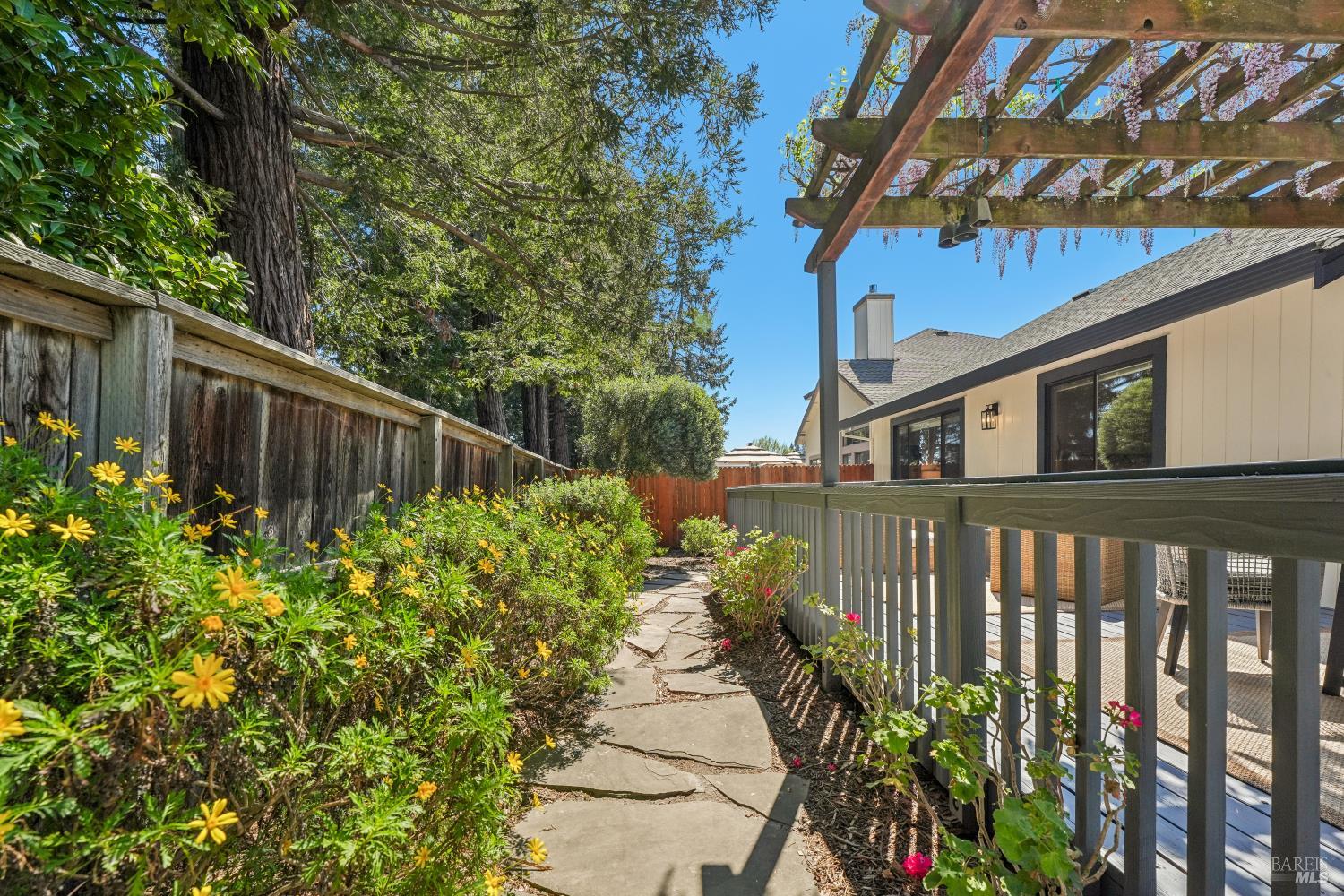 22 Saint Mathews Court Sonoma CA 95476