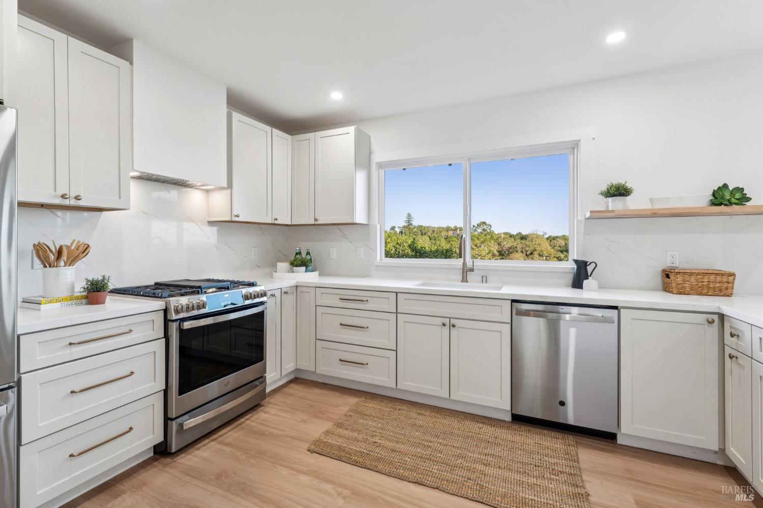 315 Grandview Avenue Novato CA 94945