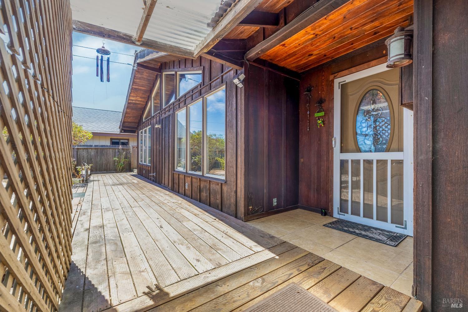 215 S Sanderson Way Fort Bragg CA 95437