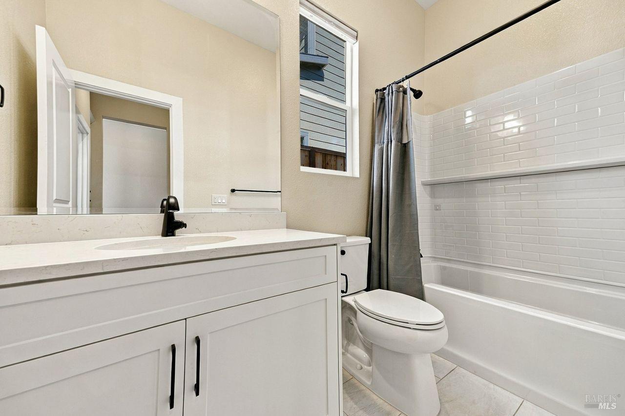 7320 Willowglen Drive Rohnert Park CA 94928