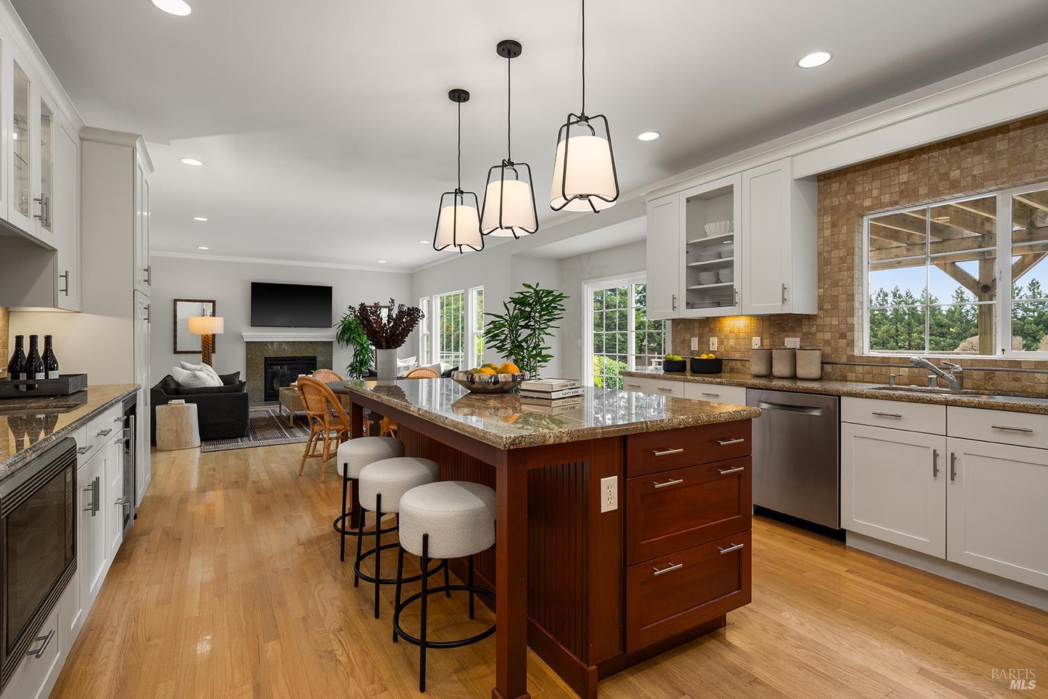 3620 Evelyn Court Sebastopol CA 95472
