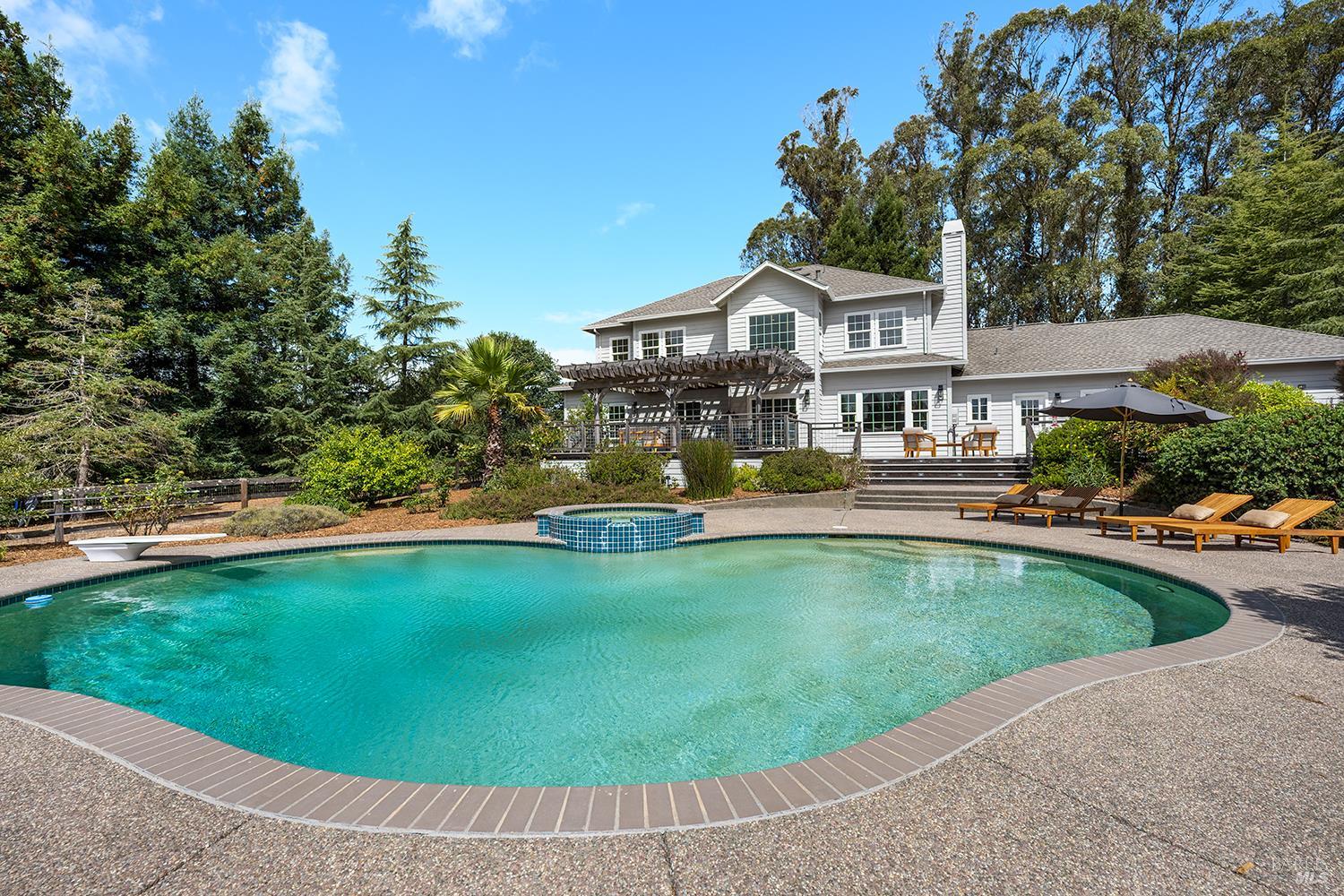 3620 Evelyn Court Sebastopol CA 95472