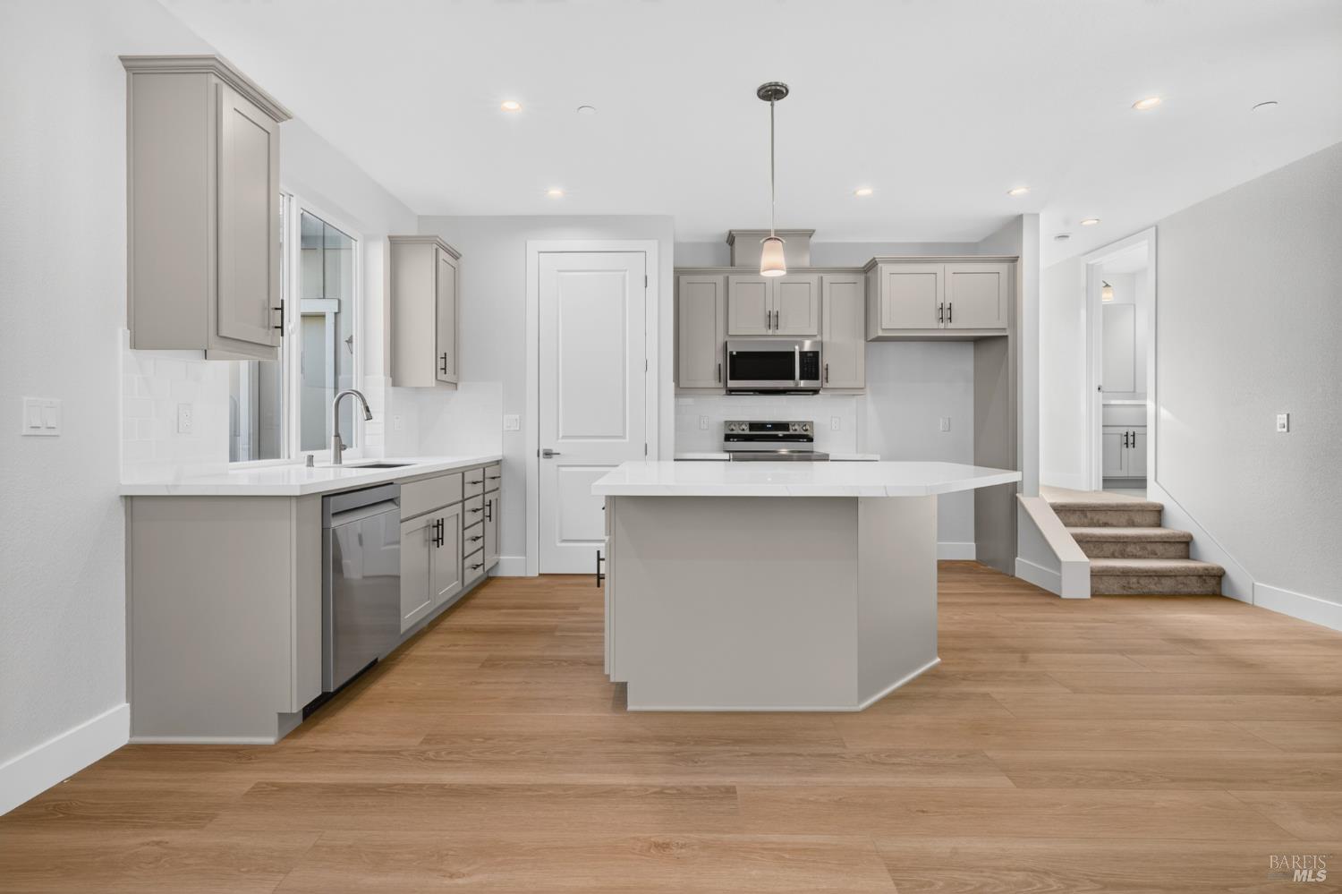 2450 Linwood Avenue Santa Rosa CA 95404