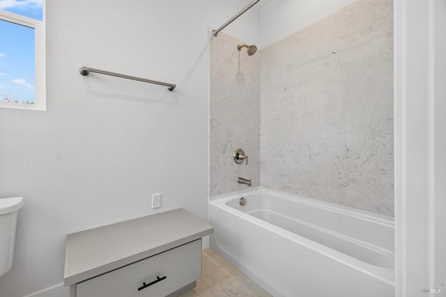 2450 Linwood Avenue Santa Rosa CA 95404