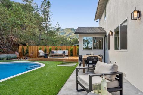 503 Fairway Drive Novato CA 94949