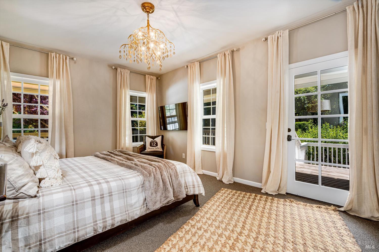 2980 Warm Springs Road Glen Ellen CA 95442