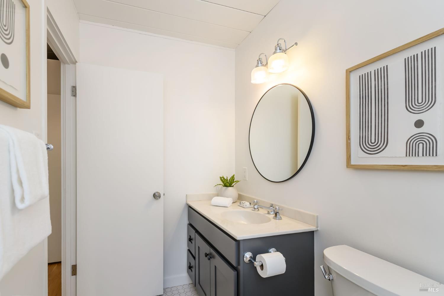 15 Windsor Avenue San Rafael CA 94901