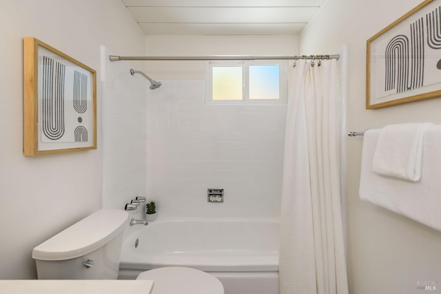 15 Windsor Avenue San Rafael CA 94901