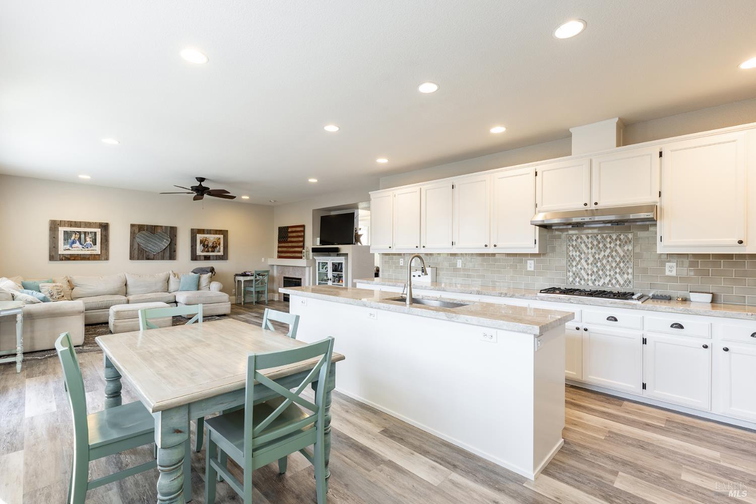 1141 Pedroncelli Drive Windsor CA 95492