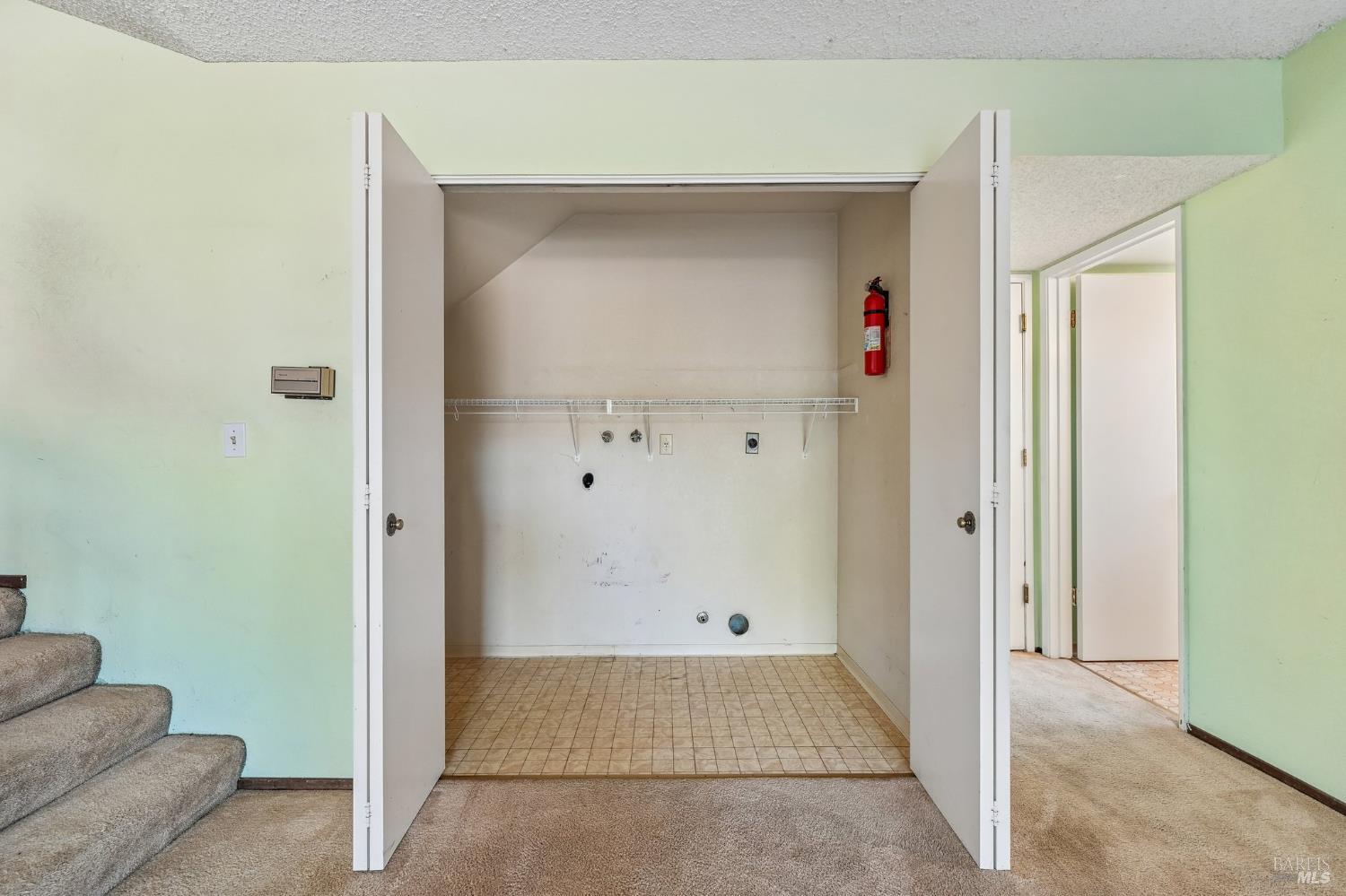 300 Stirrup Court Santa Rosa CA 95403