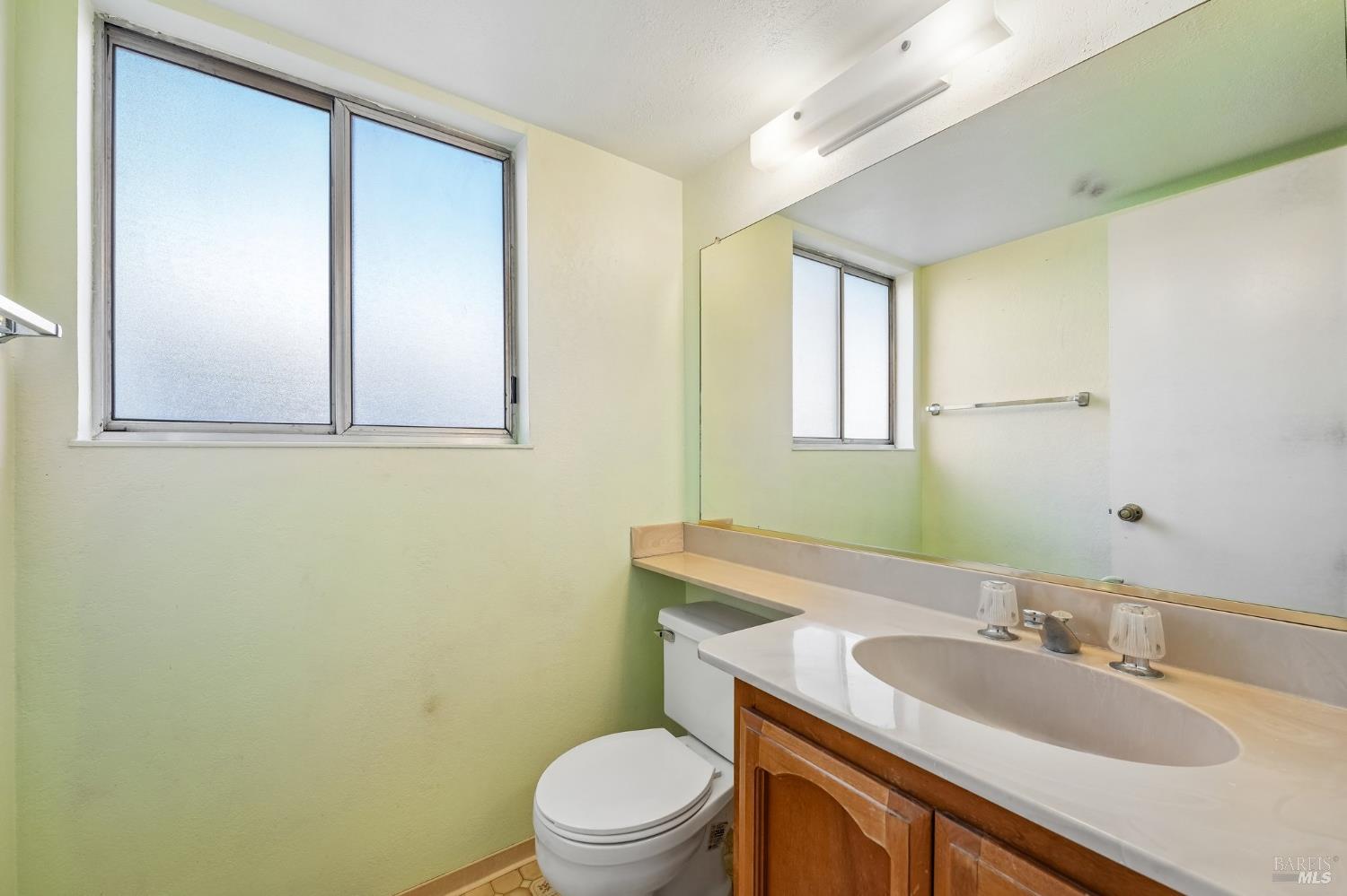 300 Stirrup Court Santa Rosa CA 95403