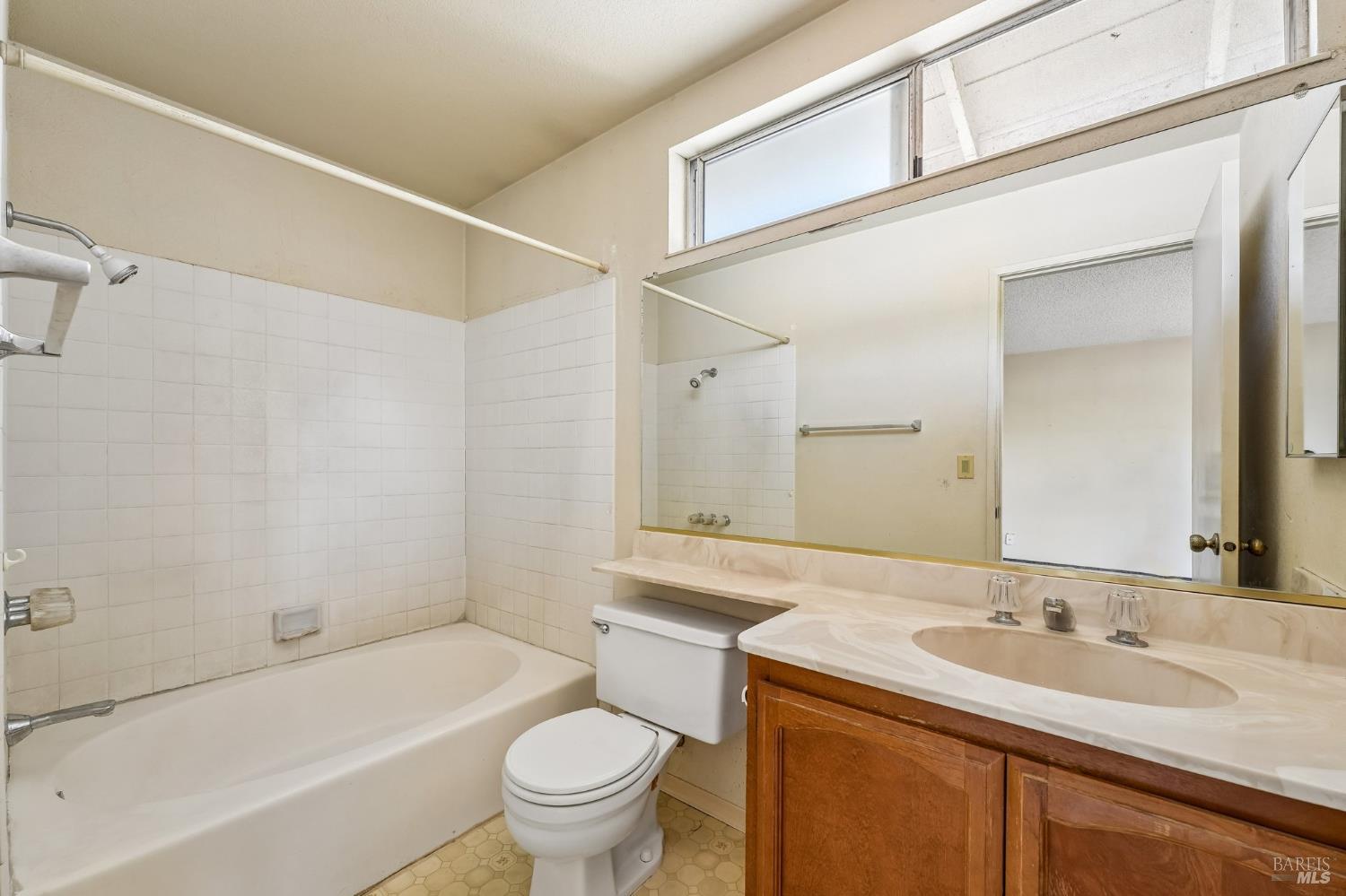 300 Stirrup Court Santa Rosa CA 95403