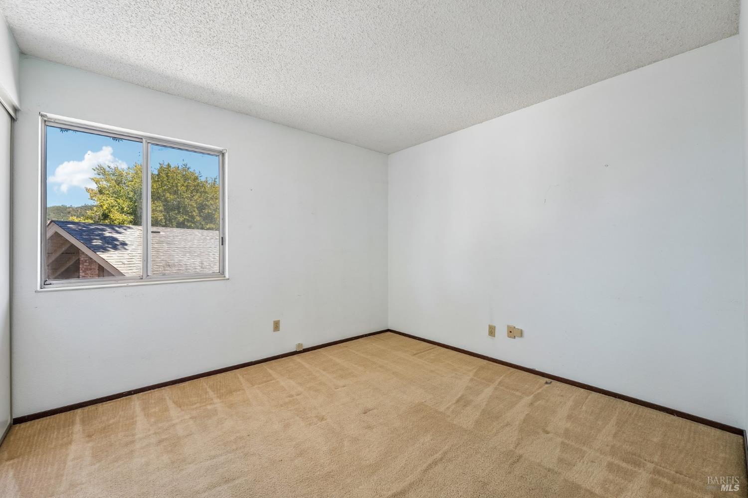300 Stirrup Court Santa Rosa CA 95403