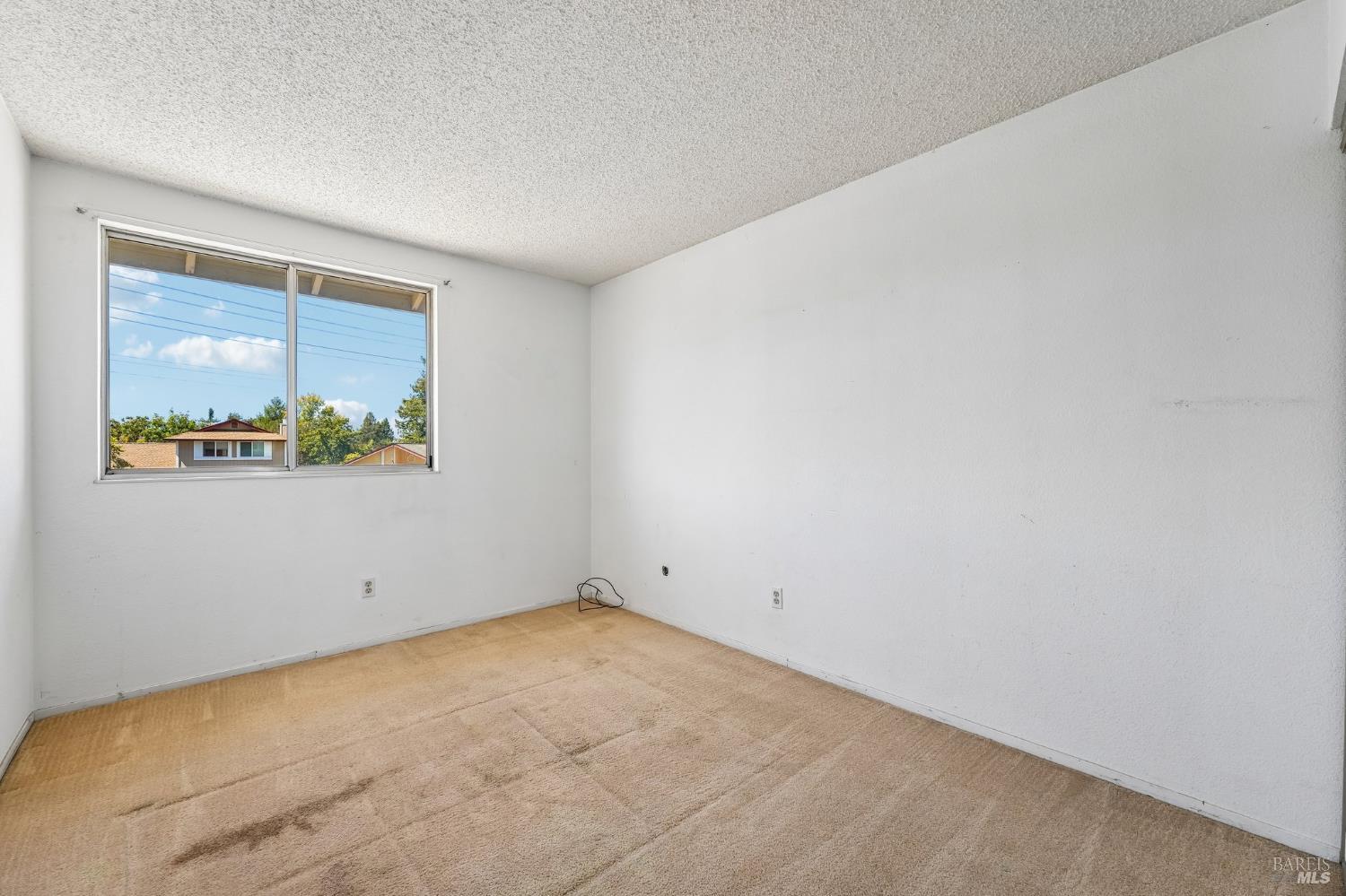 300 Stirrup Court Santa Rosa CA 95403