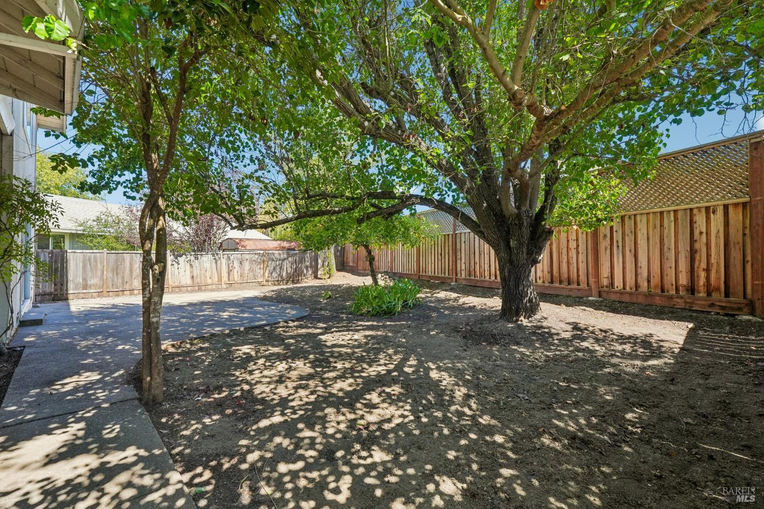 300 Stirrup Court Santa Rosa CA 95403