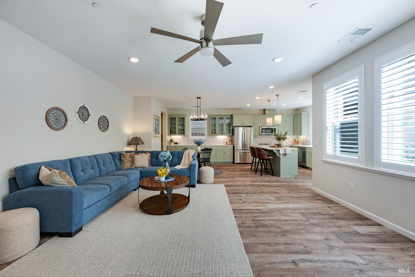 1653 Wildflower Way Rohnert Park CA 94928