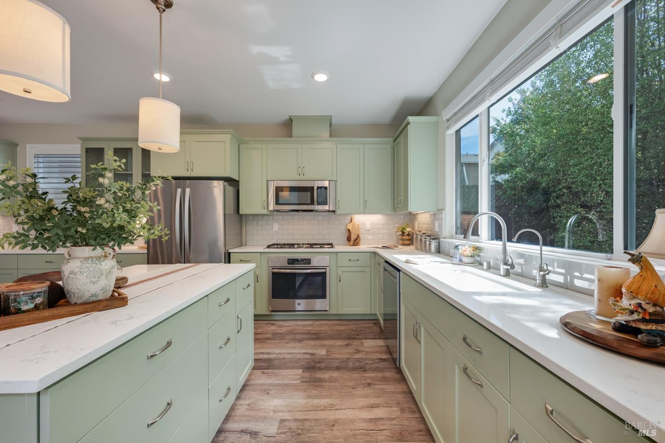 1653 Wildflower Way Rohnert Park CA 94928