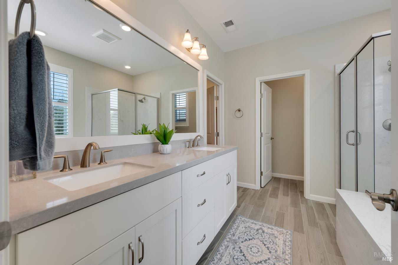 1653 Wildflower Way Rohnert Park CA 94928
