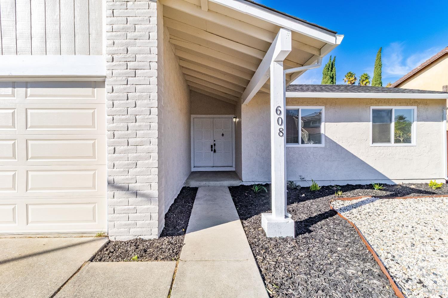 608 Skylark Drive Suisun City CA 94585