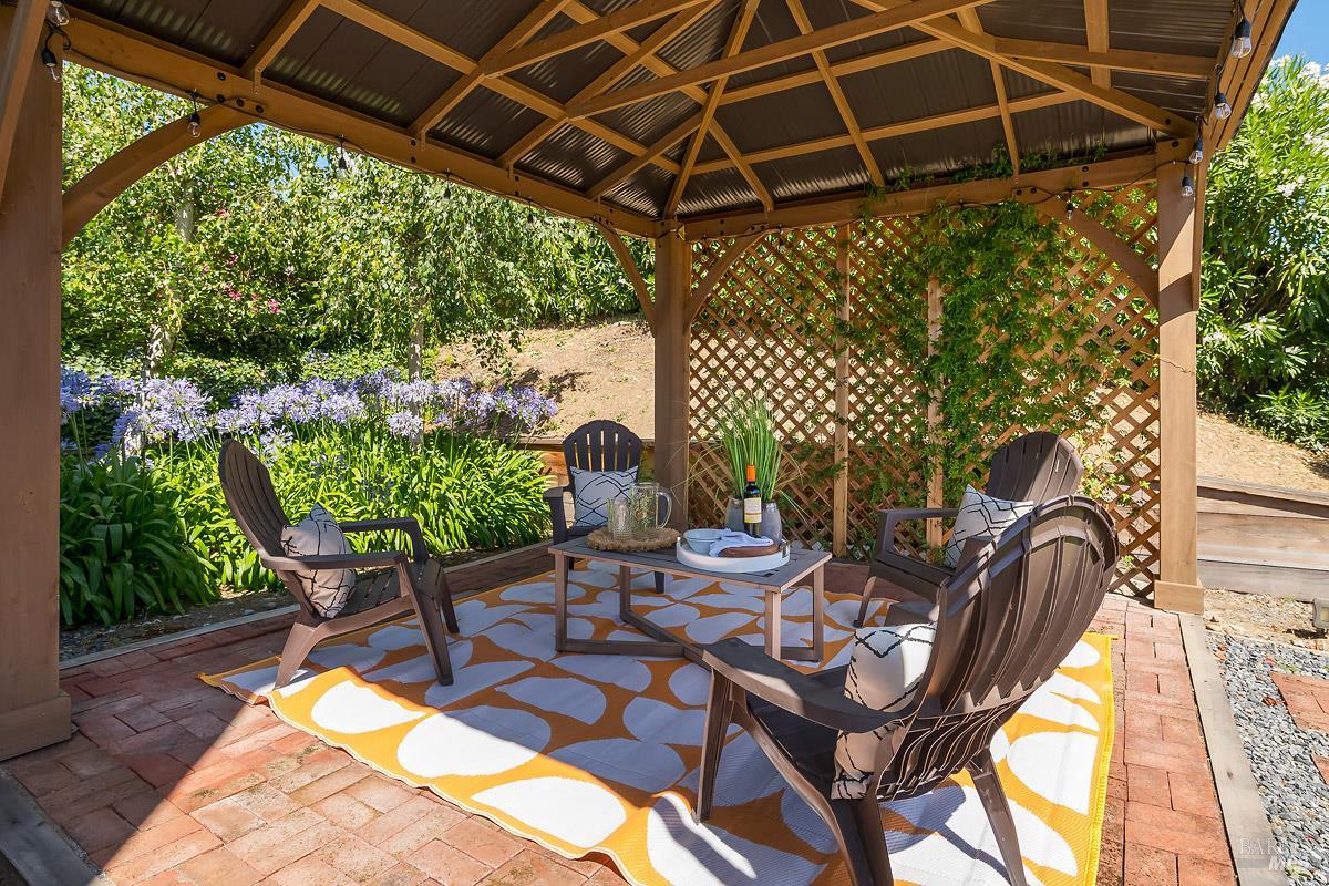 3001 Topaz Drive Novato CA 94945