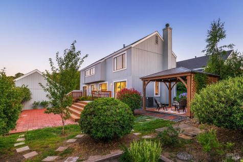 3001 Topaz Drive Novato CA 94945