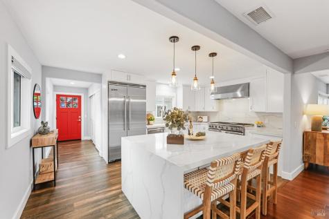1357 Peterson Lane Santa Rosa CA 95403
