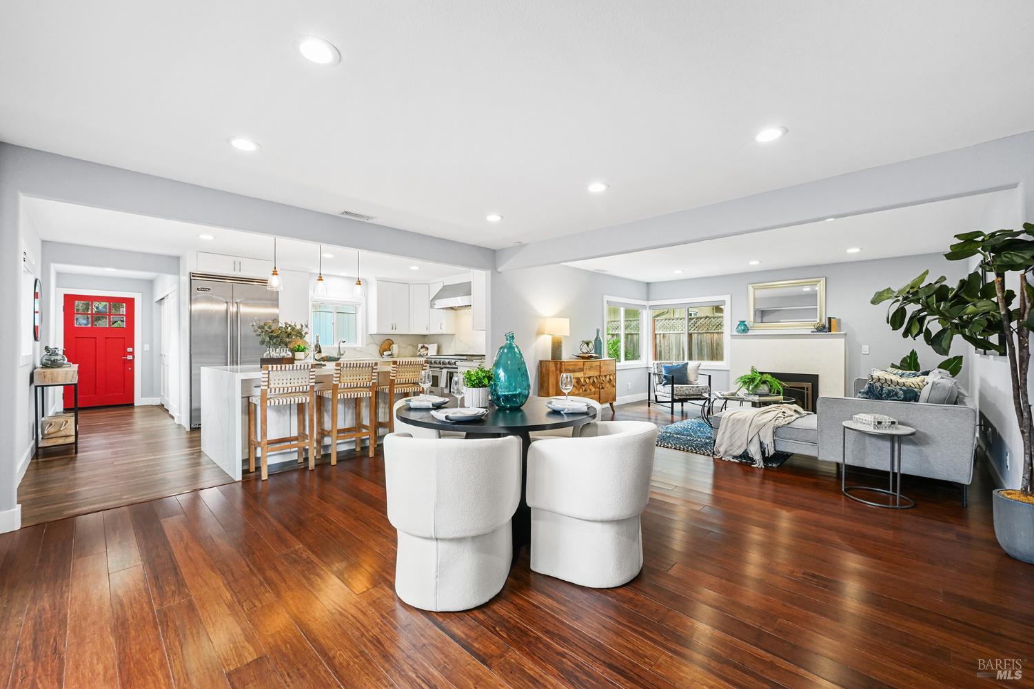 1357 Peterson Lane Santa Rosa CA 95403