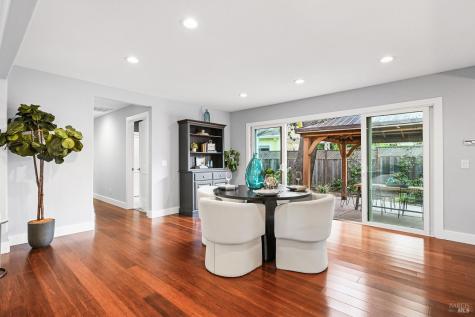 1357 Peterson Lane Santa Rosa CA 95403