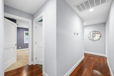 1357 Peterson Lane Santa Rosa CA 95403
