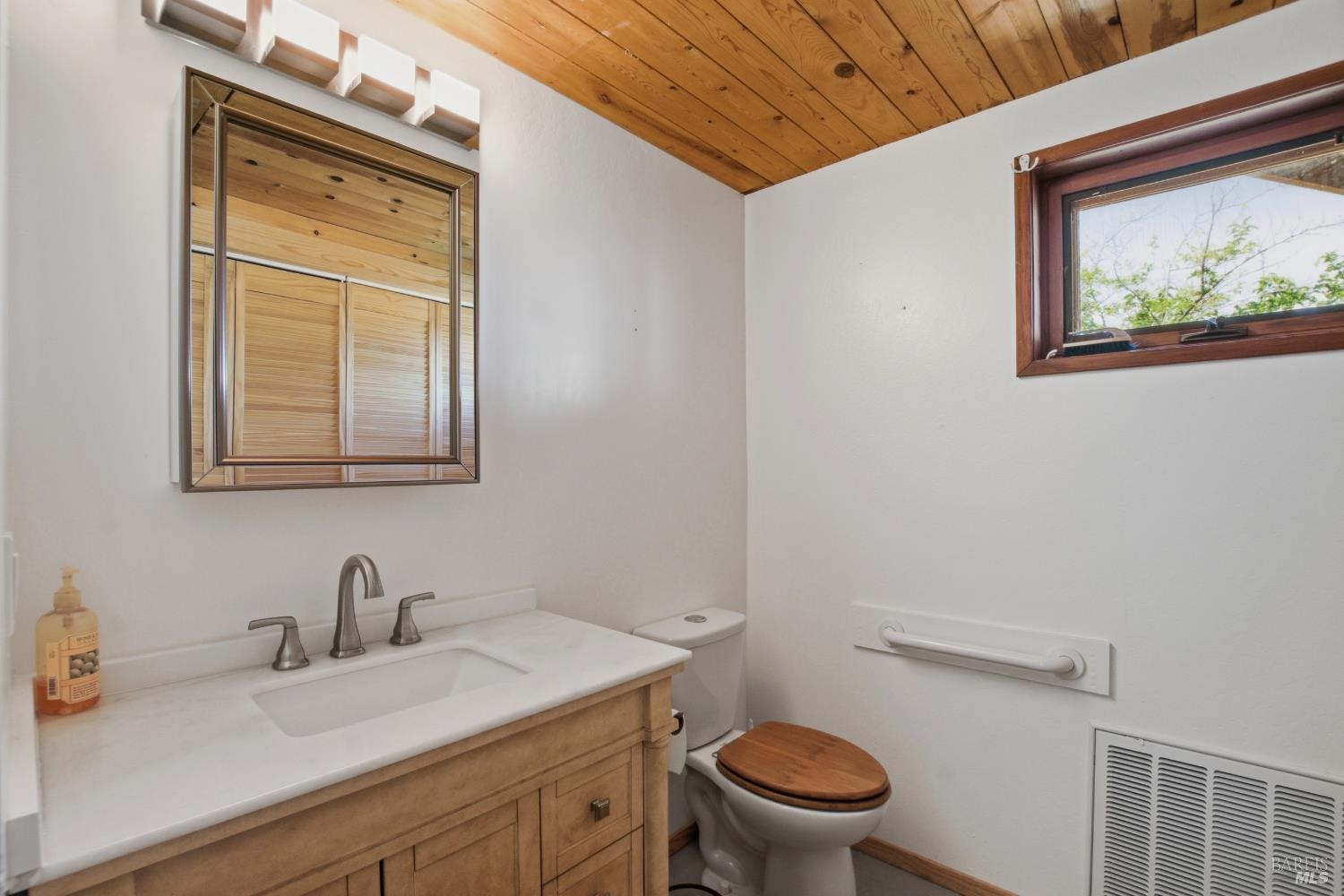 514 Neptune Court Napa CA 94558