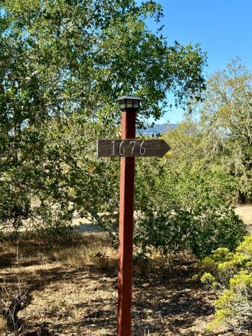 1676 Chiquita Road Healdsburg CA 95448