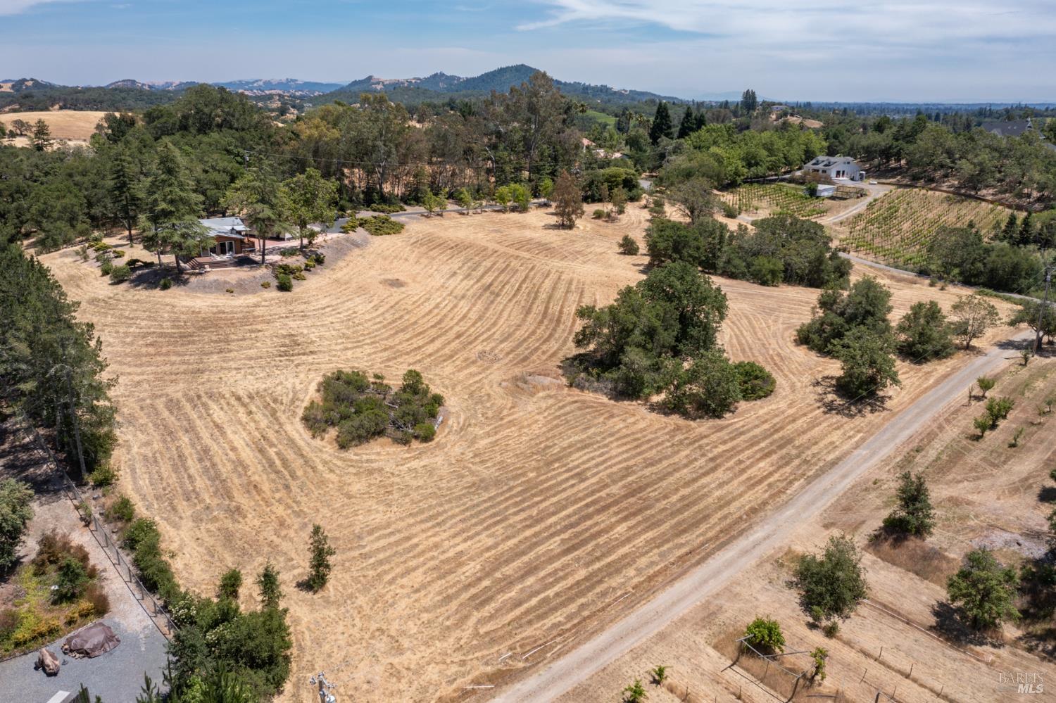 1676 Chiquita Road Healdsburg CA 95448