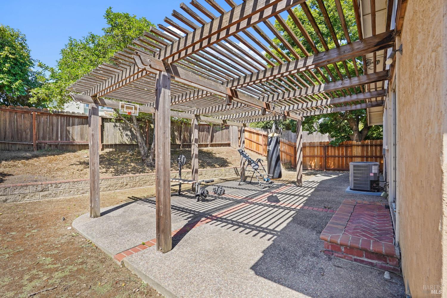 1068 Mission Circle Fairfield CA 94534
