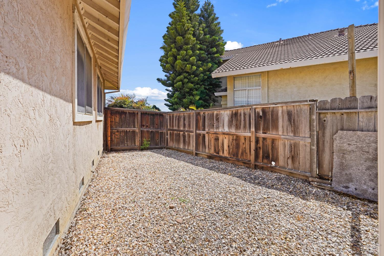 1068 Mission Circle Fairfield CA 94534