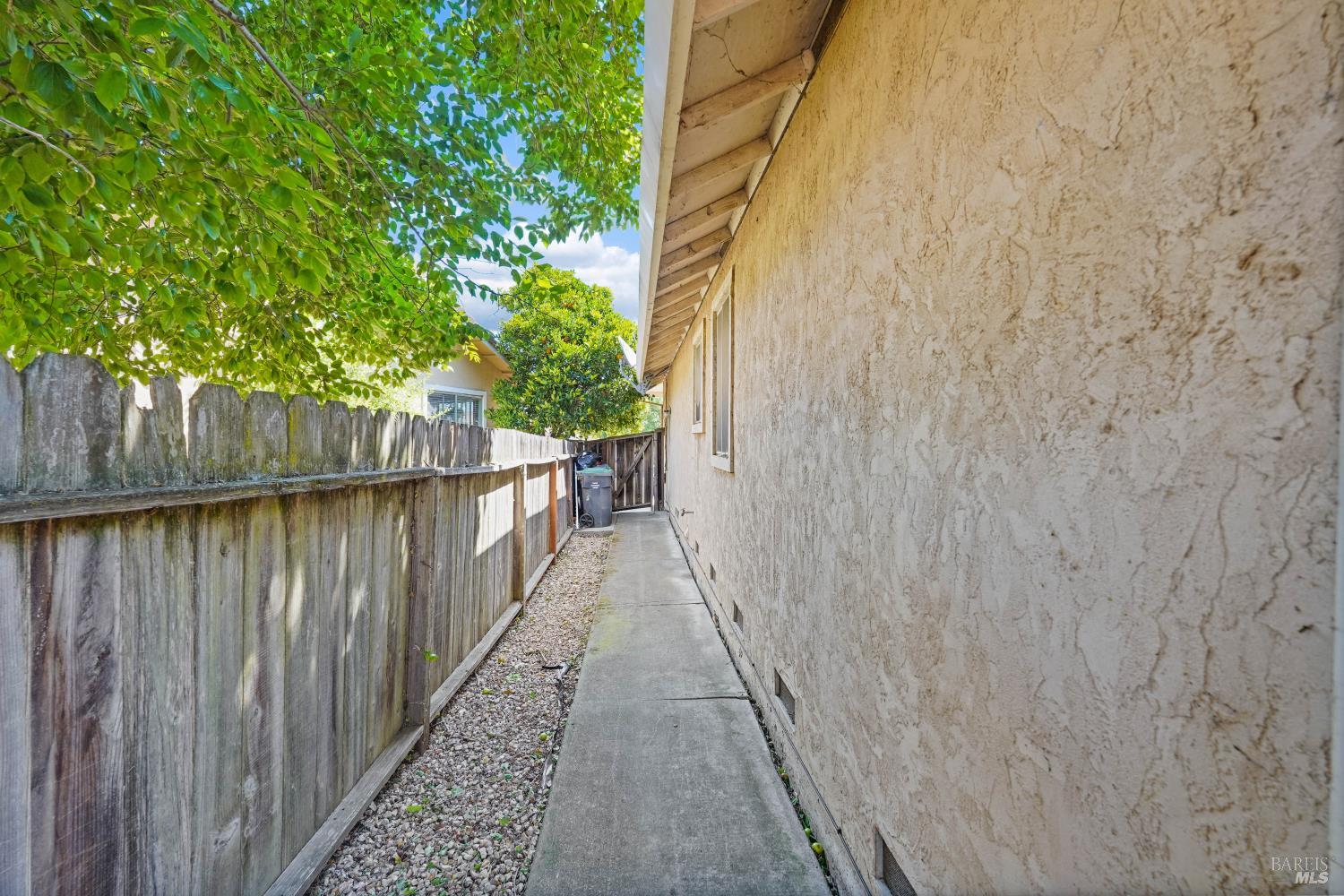 1068 Mission Circle Fairfield CA 94534