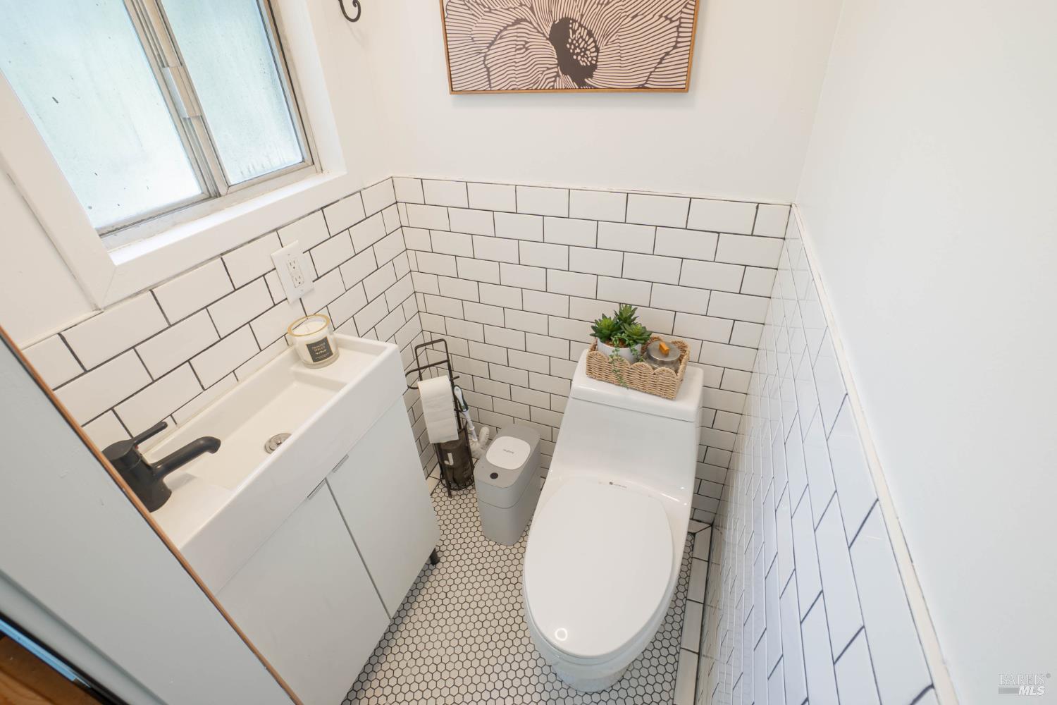 17495 Orchard Avenue Guerneville CA 95446