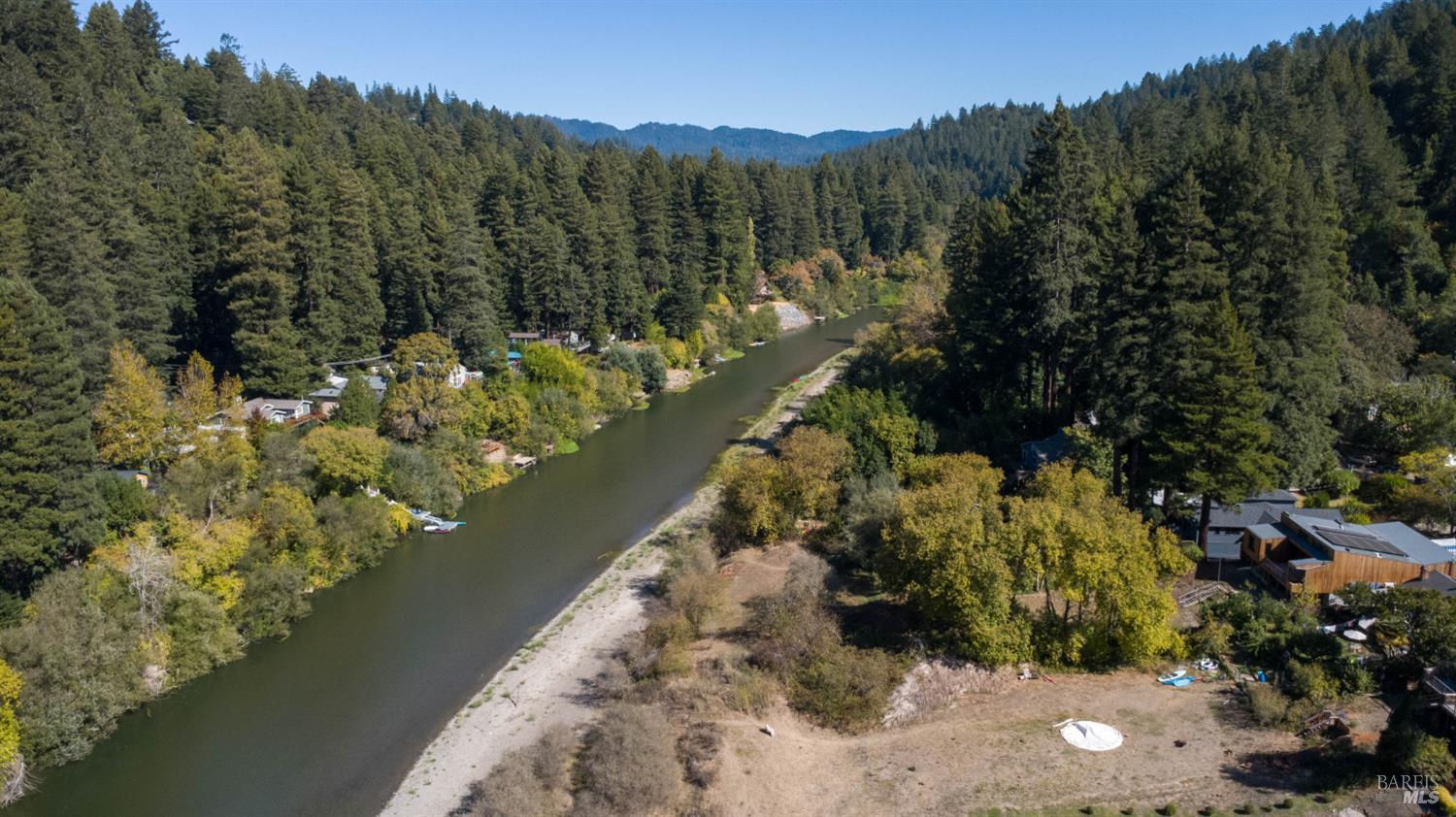 17495 Orchard Avenue Guerneville CA 95446