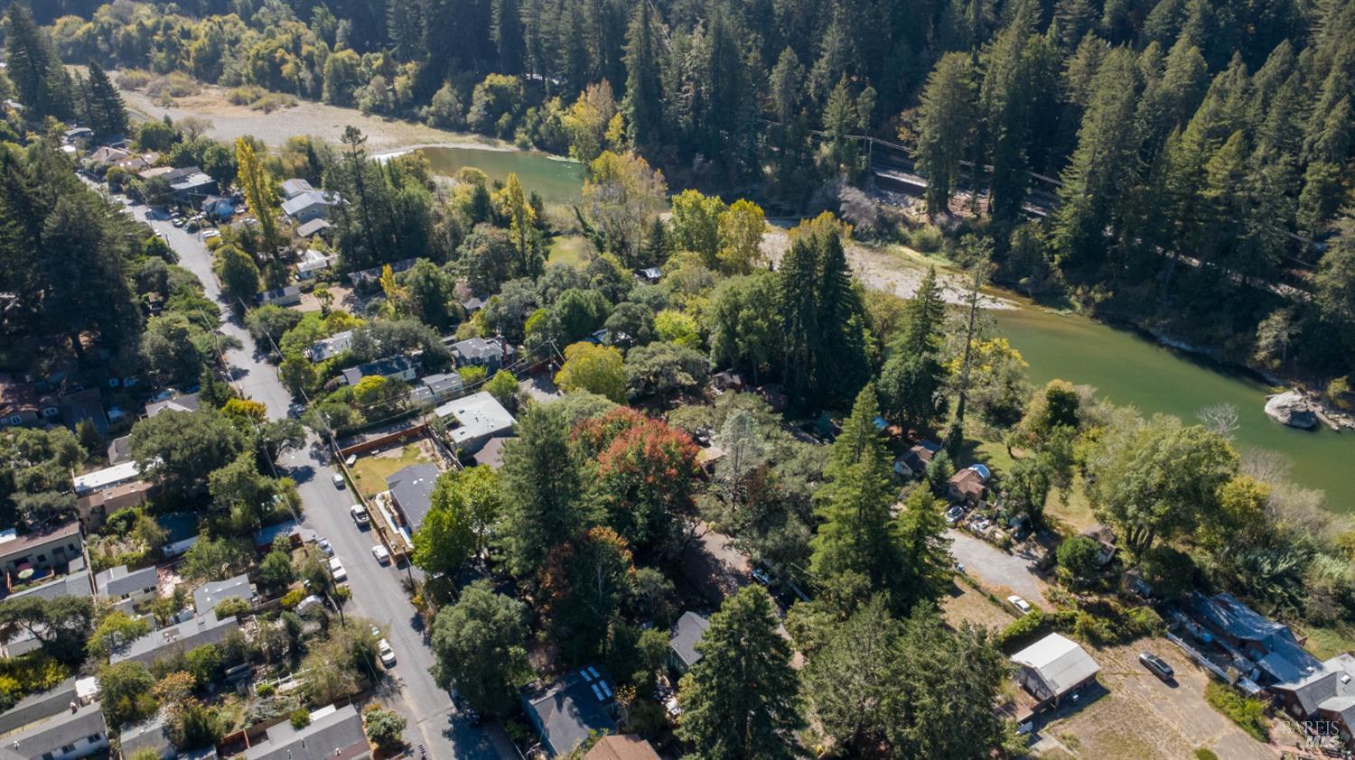 17495 Orchard Avenue Guerneville CA 95446