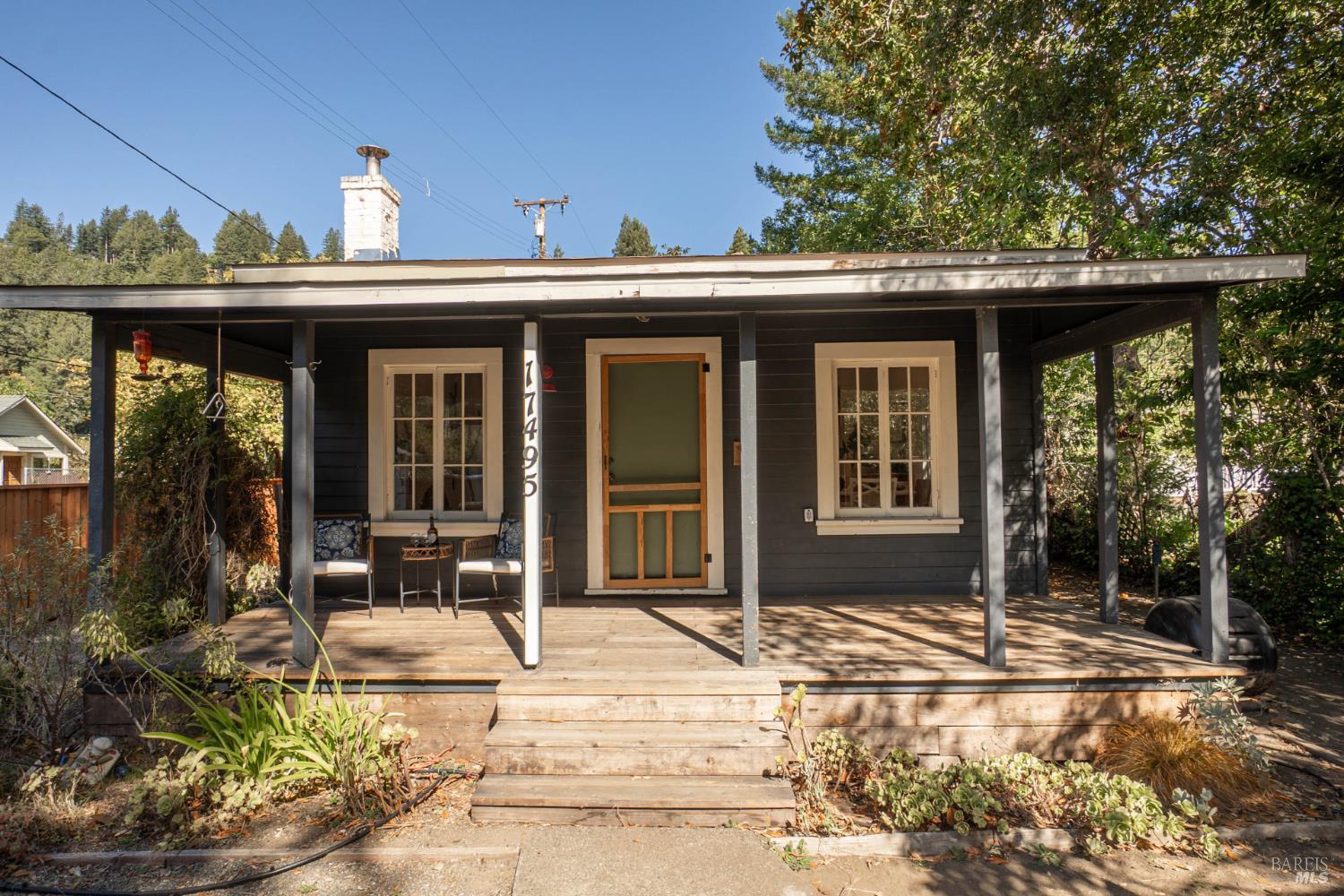 17495 Orchard Avenue Guerneville CA 95446