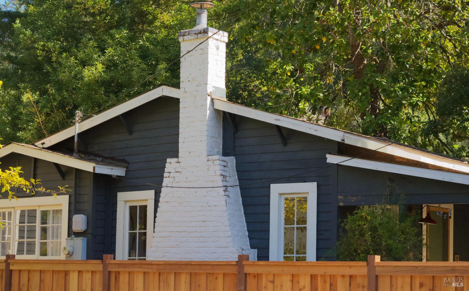 17495 Orchard Avenue Guerneville CA 95446