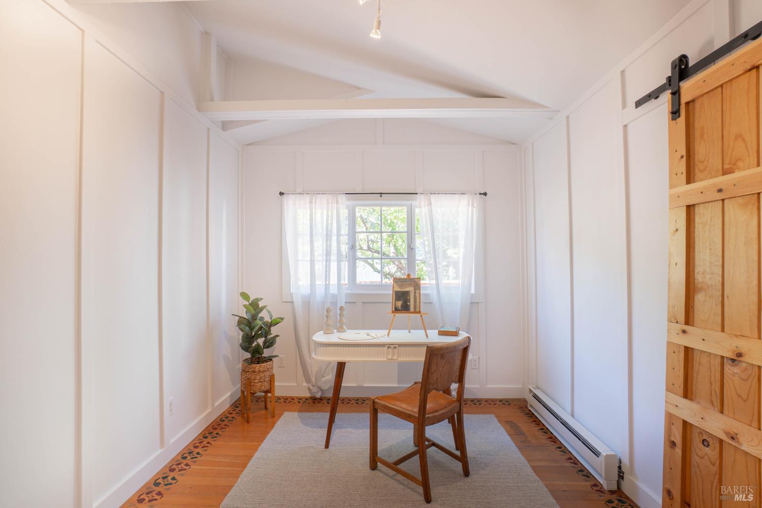 17495 Orchard Avenue Guerneville CA 95446