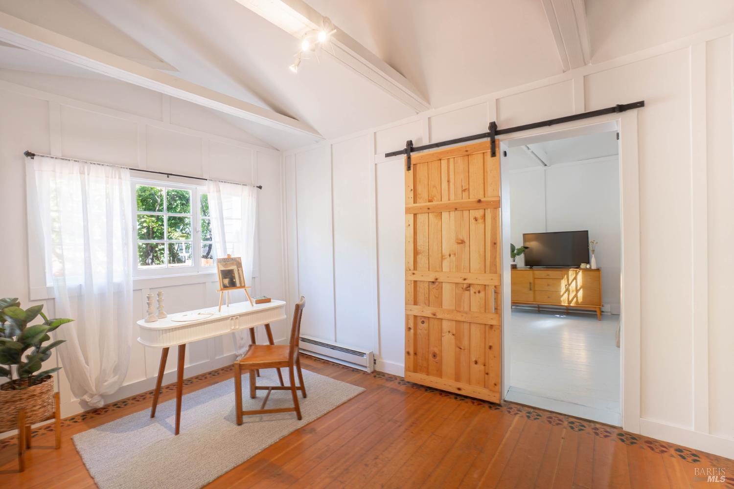 17495 Orchard Avenue Guerneville CA 95446