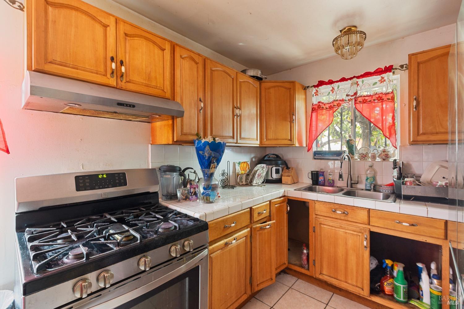 2627 63rd Avenue Oakland CA 94605