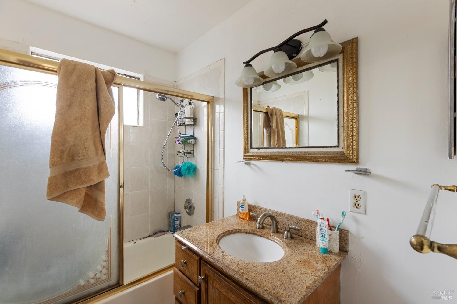 2627 63rd Avenue Oakland CA 94605