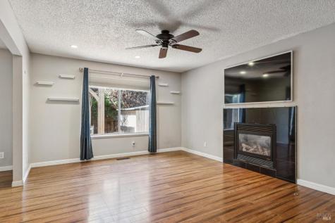 1617 Northstar Drive Petaluma CA 94954
