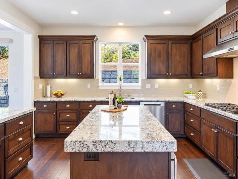 11 Zandra Place Novato CA 94945